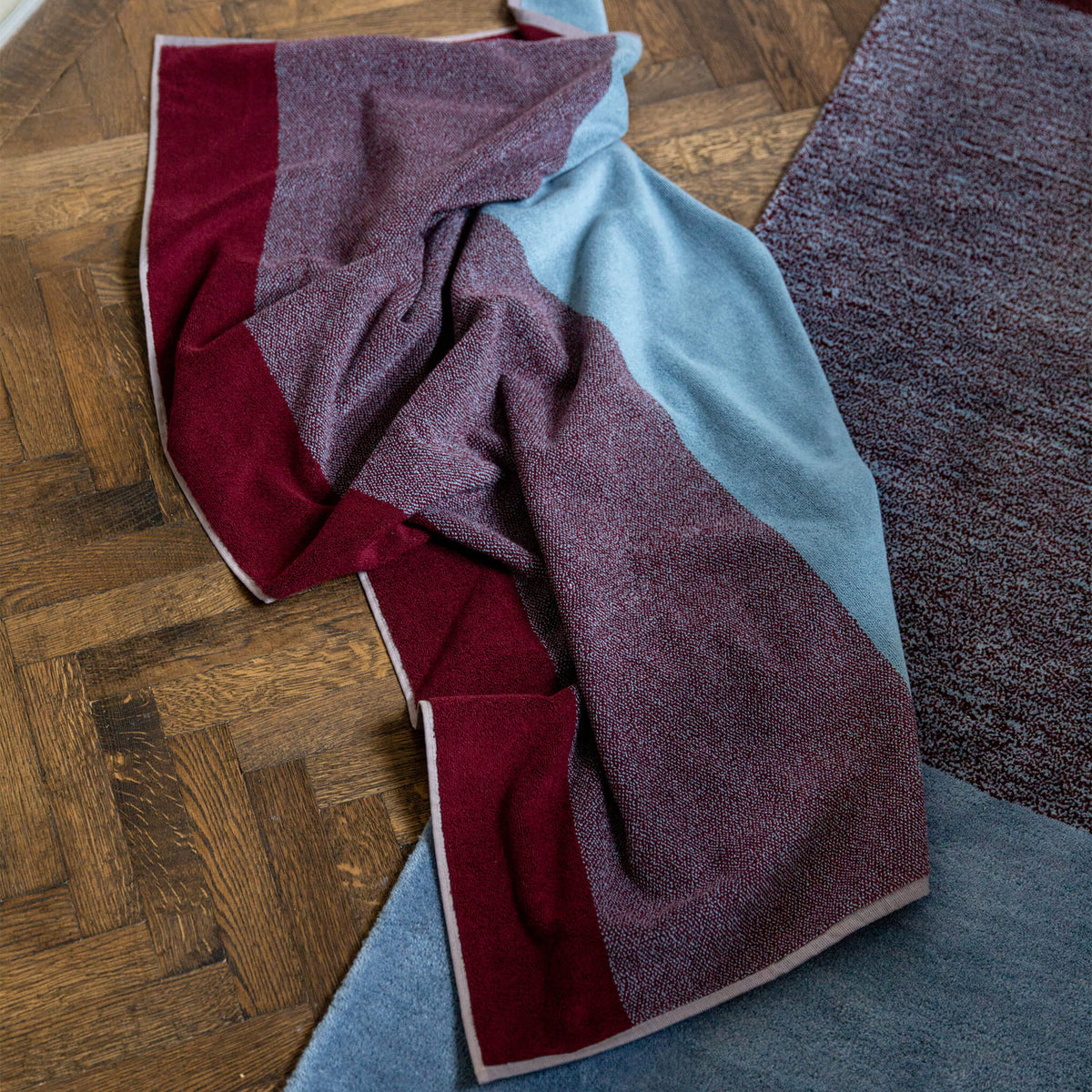 Lex Pott Bath Towel Set - Sky Blue/Bordeaux