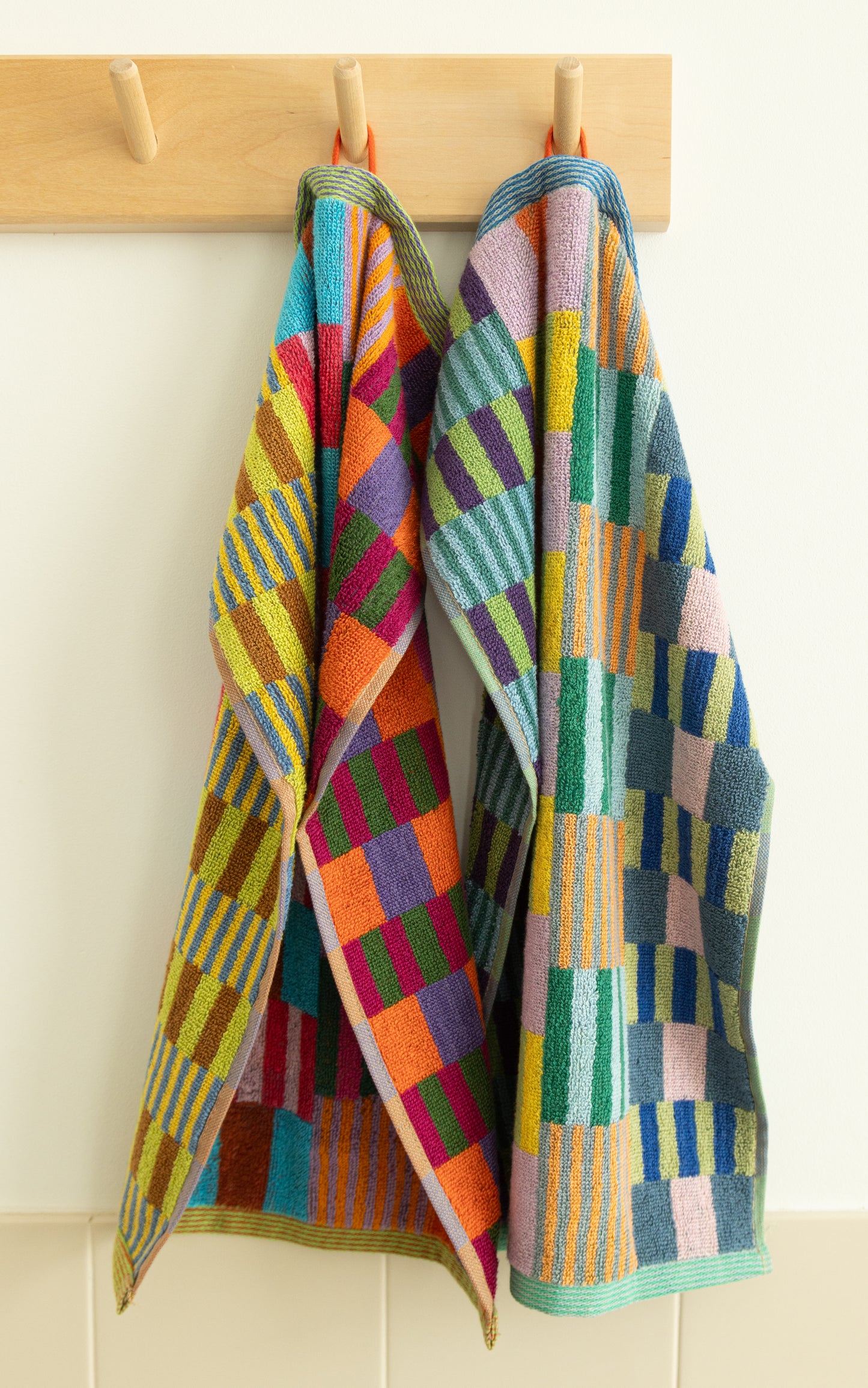 Tulip Quilt Hand Towel Duo