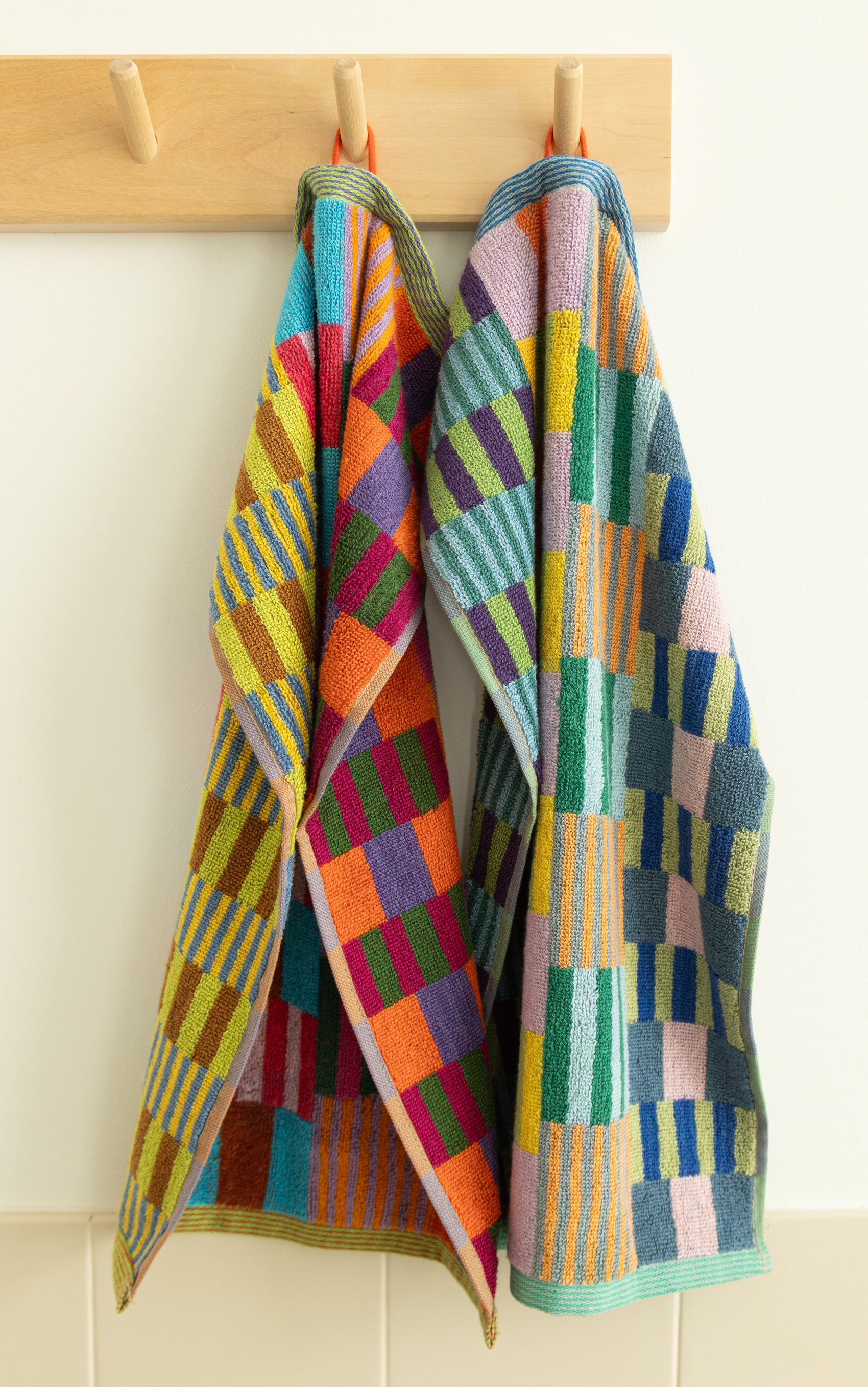 Tulip Quilt Hand Towel Duo