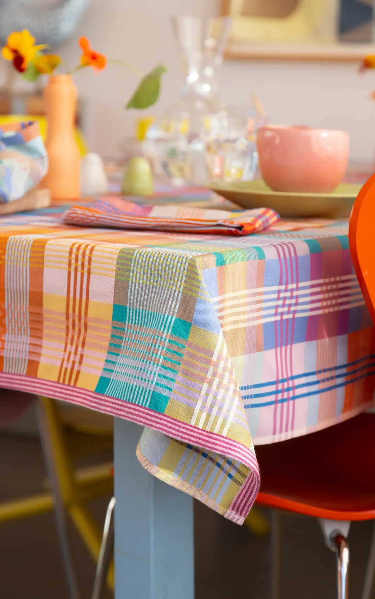 Wild Weave Tablecloth 50C