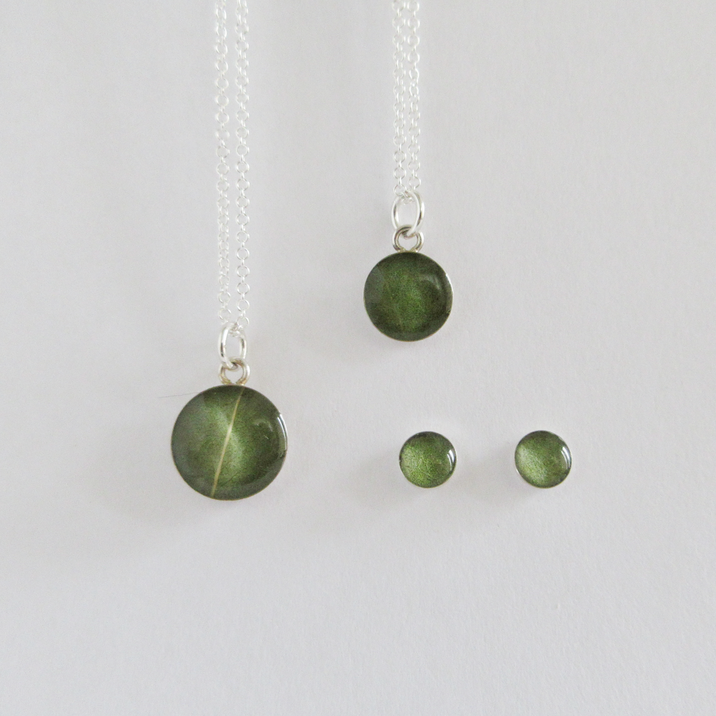 Eucalyptus 8mm Necklace